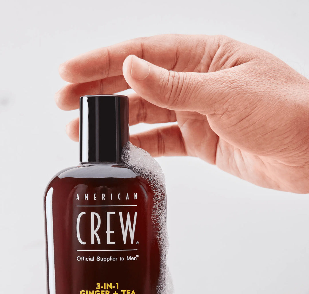 American Crew Model Reaching 3-In-1